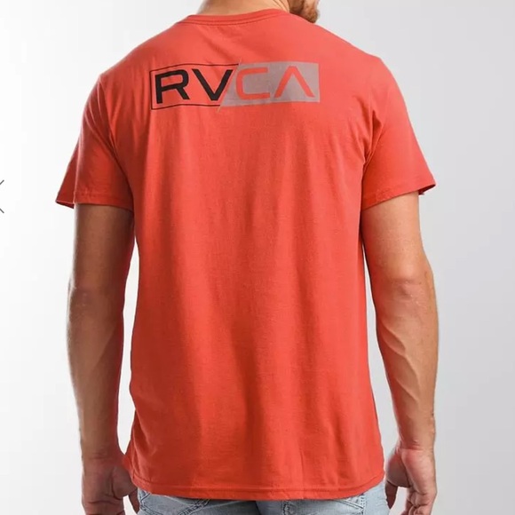RVCA T-Shirt. M - Picture 9 of 12